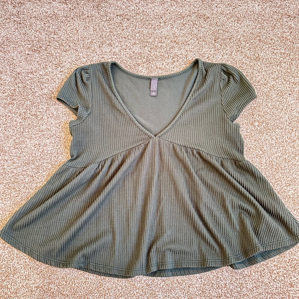 Alya Olive Ribbed V-Neck Peplum Tunic